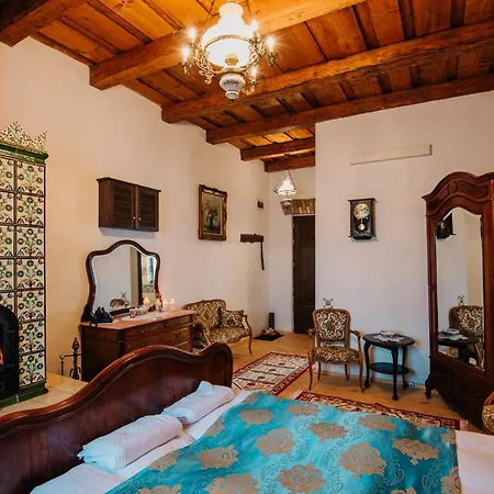 Hotel Molnos Kuria