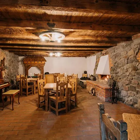 Hotel Molnos Kuria 4*